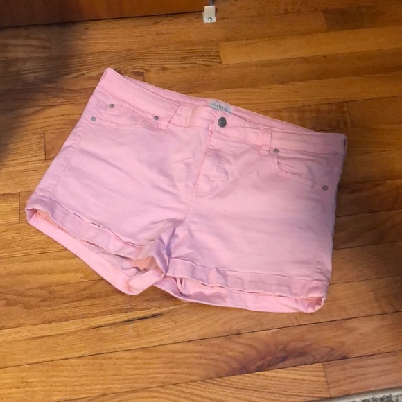 celebrity pink shorts plus size